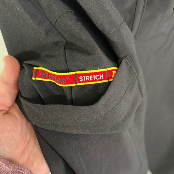 Dickies Medical Women’s Black Jogger Pants  (Petite 2X) - Picture 6 of 7